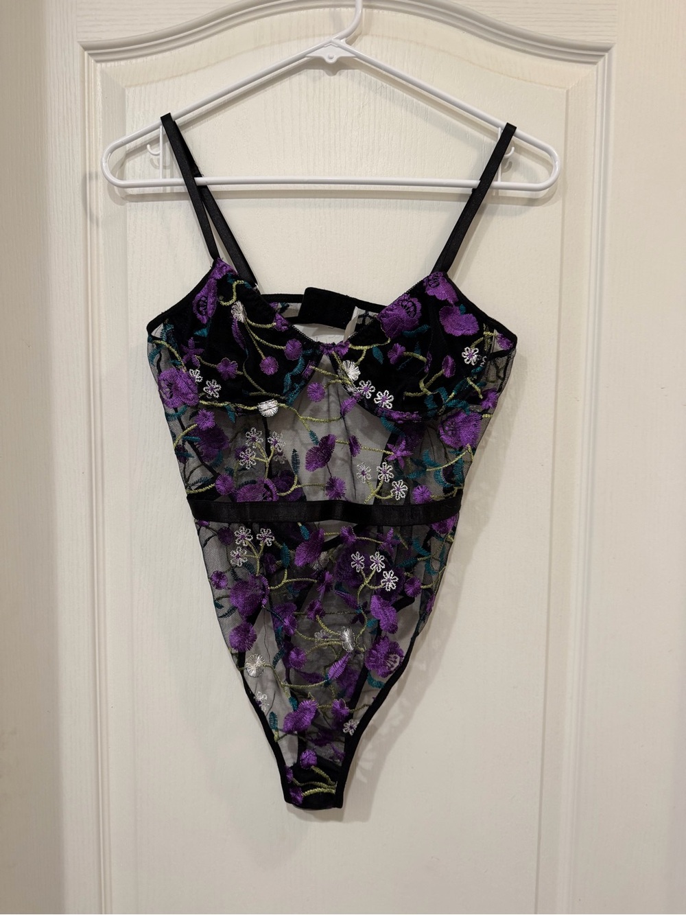 Black Sheer Mesh Purple Floral Embroidered Underwire Bodysuit Size Small